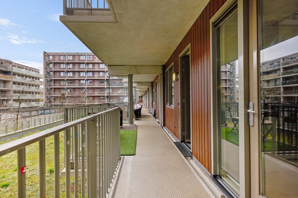 Medium property photo - Julius Pergerstraat 148, 1087 KP Amsterdam